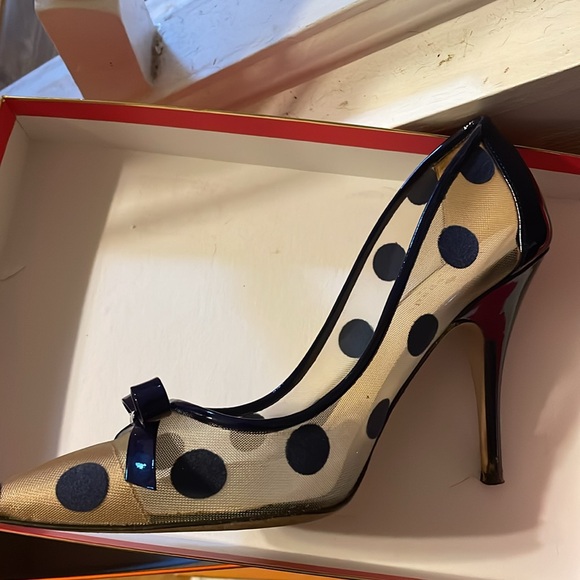 Navy blue polka dot pumps - Picture 2 of 8